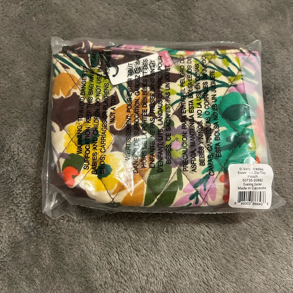 NWT Vera Bradley Zip Top Pouch-Evening Garden